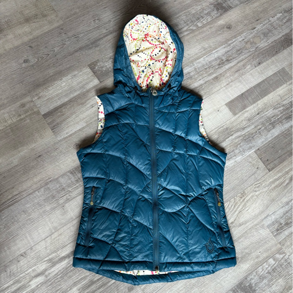 Isis Puffy Vest